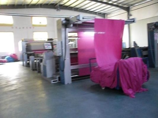 Feutre-couverture prérétrécissant la machine de Stenter